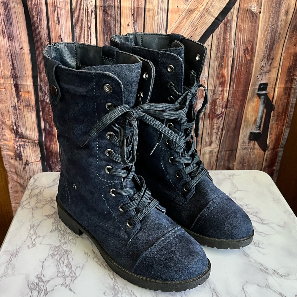 NWOT Wanted boots size 10